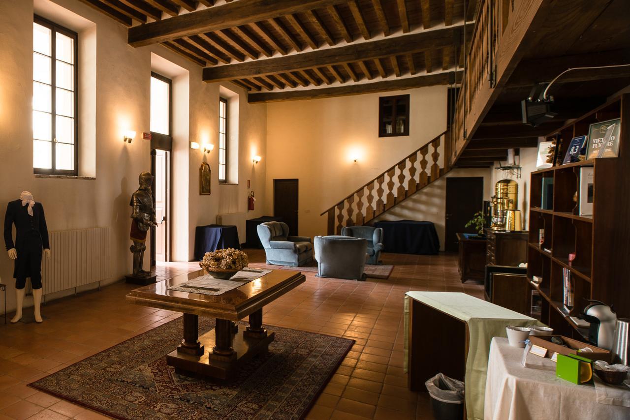 Relais Fontevivo Hotel Exterior photo